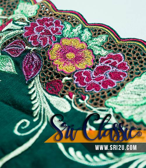 Corak Sulam Bunga Carnation Baju Kurung Tradisional