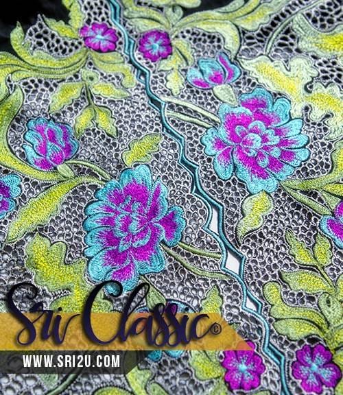 Baju Kurung Moden Bersulam Corak Bunga Jasmine