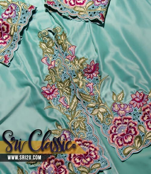 Baju Kebaya Fish Tail Bersulam Kerawang Motif Bunga Peony dan Bakawali